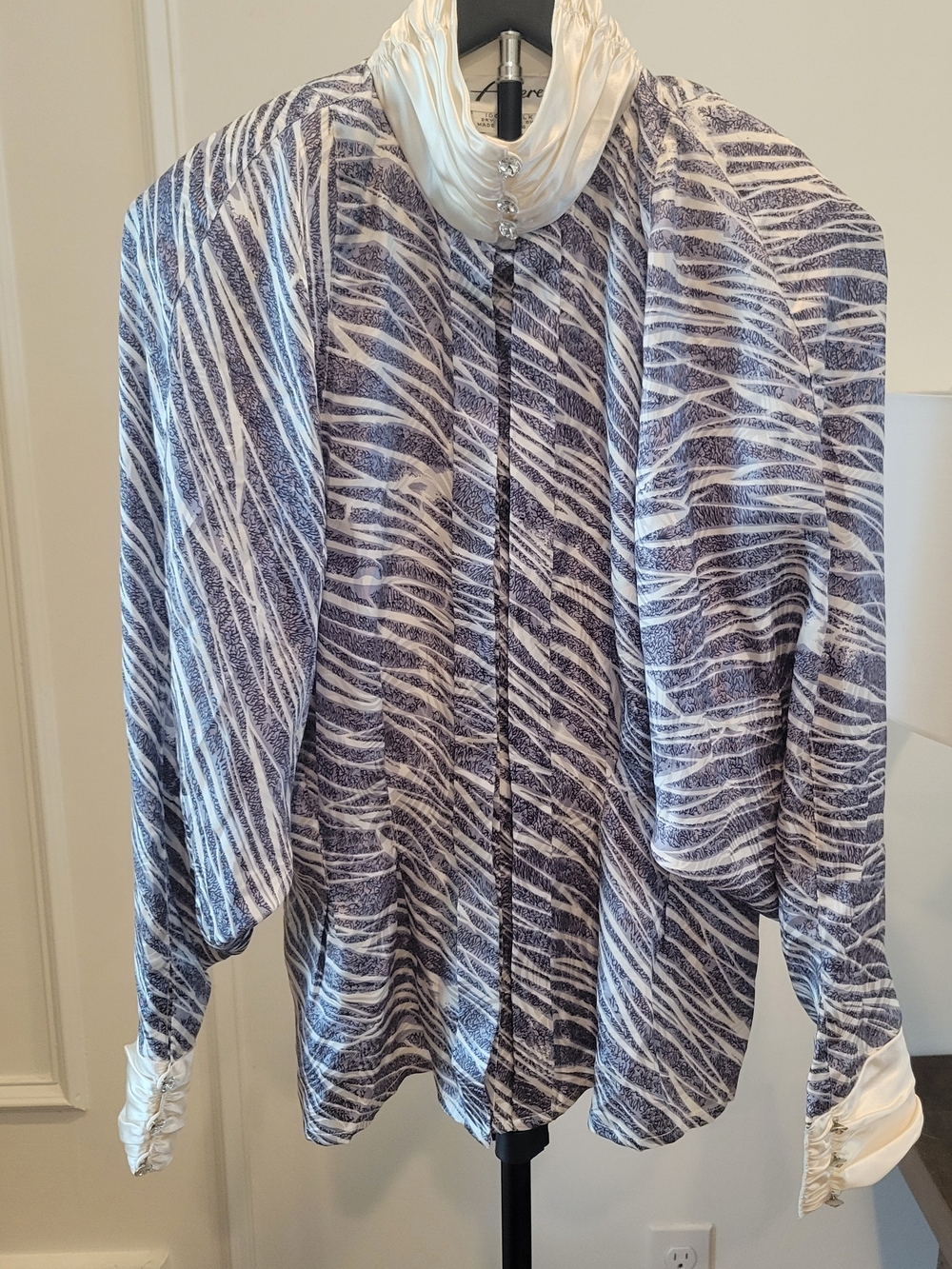 Vintage 80's 100% Silk Blue & White Printed Blouse with Contrast Cream Collar